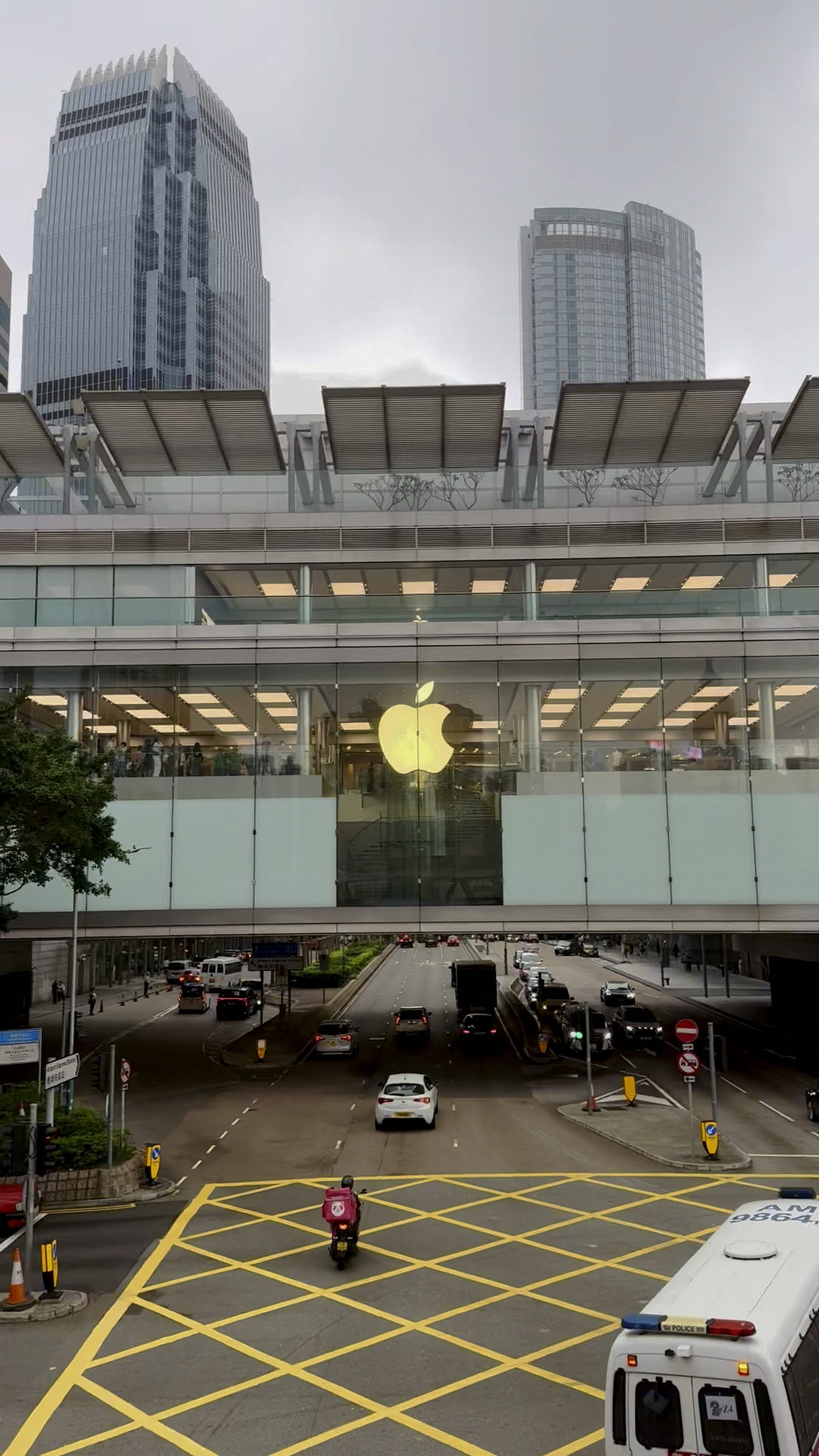 继三星和谷歌之后，苹果也准备上调 iPhone 价格，如果iPhone也想其他产