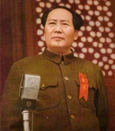 中国出了个毛泽东，是韶山的骄傲，是湖南的骄傲，是全中国的骄傲，是中华民族的骄傲！