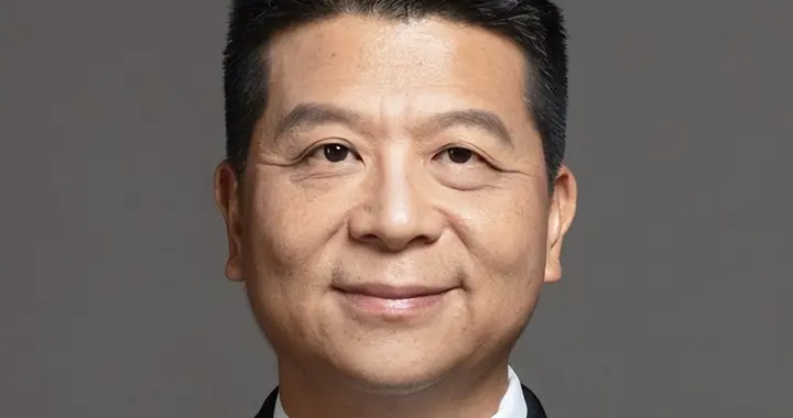 郭平：与国内外的科技巨头相比 华为的优势和劣势都很明显