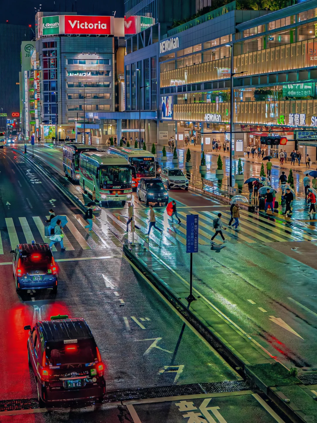 在日本夜晚，一个人的自在与享受