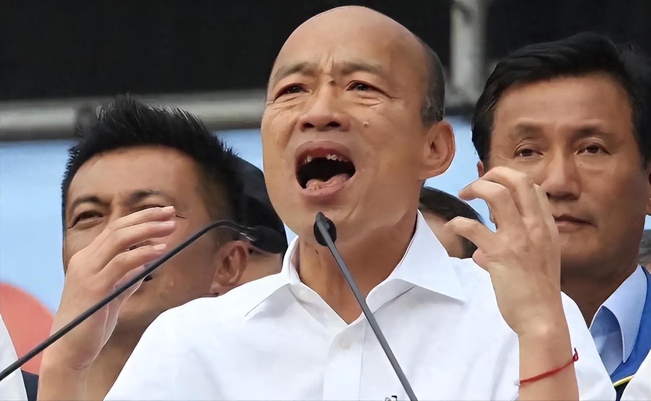 危险信号！
 
韩国瑜亲自带队，蓝营还要“窜访”日本！！
 
台湾地区蓝营政治人