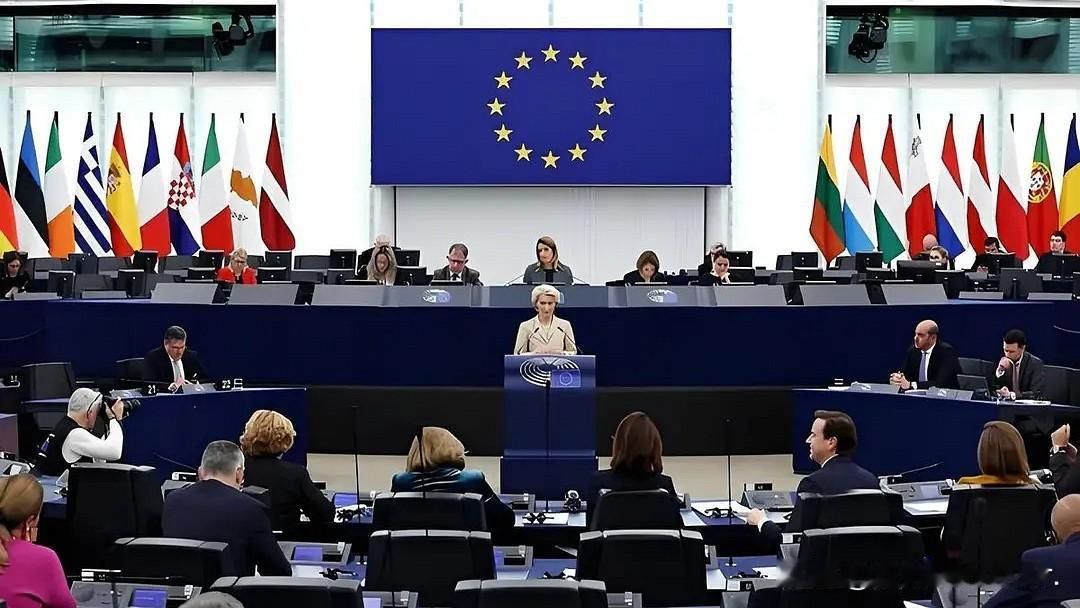 面对中美的竞争力，欧洲似乎越来越上不了桌。
欧洲的问题在于军事吗？不是。军事只是