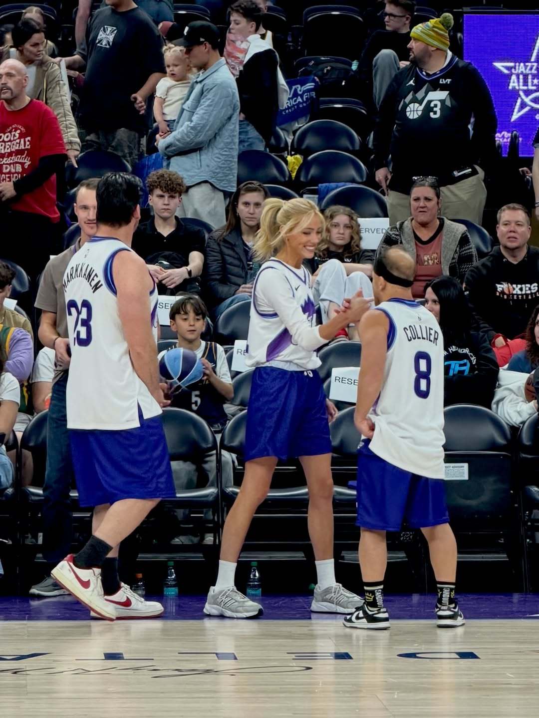 穿球衣的女孩 杰夫·霍纳塞克之女Abby，这身材颜值，绝了啊！ 