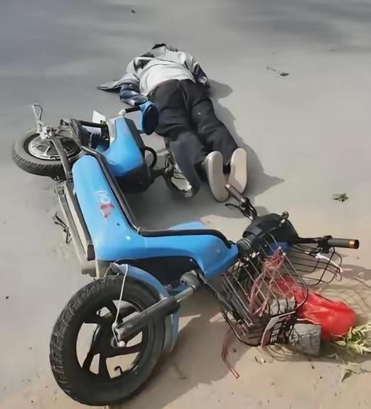“悲剧还是发生了！”山东青岛，4名好友聚餐4小时喝光36瓶啤酒。散场后，34岁男