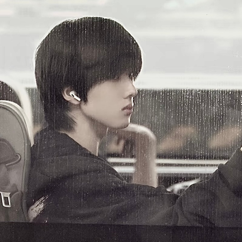 WaChat头像｜朴志晟头像｜韩系低饱和｜审美积累 