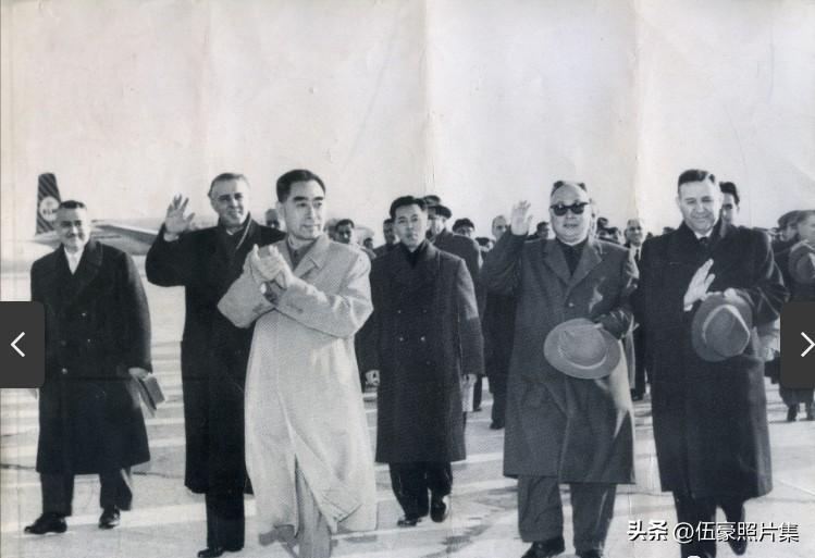 1963年12月31日下午，​周恩来 总理、陈毅副总理在阿尔巴尼亚领导人霍查（左
