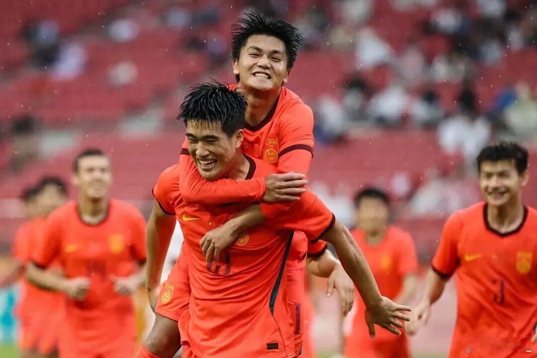 挺进4强！U23国足3比0泰国半决赛将战韩国 胡荷韬建功张玉宁破门▼北京时间9月