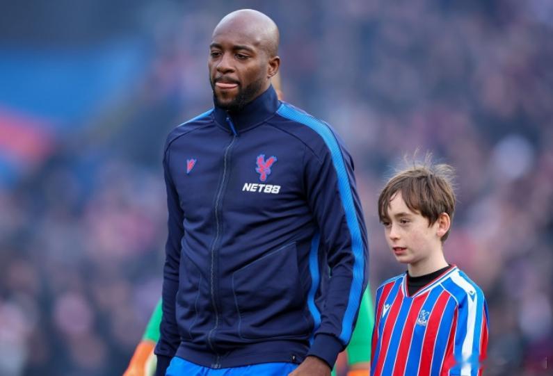 由于未能通过体检，马特塔转会米兰的交易告吹，据称球员膝盖存在问题。据法媒《队报》