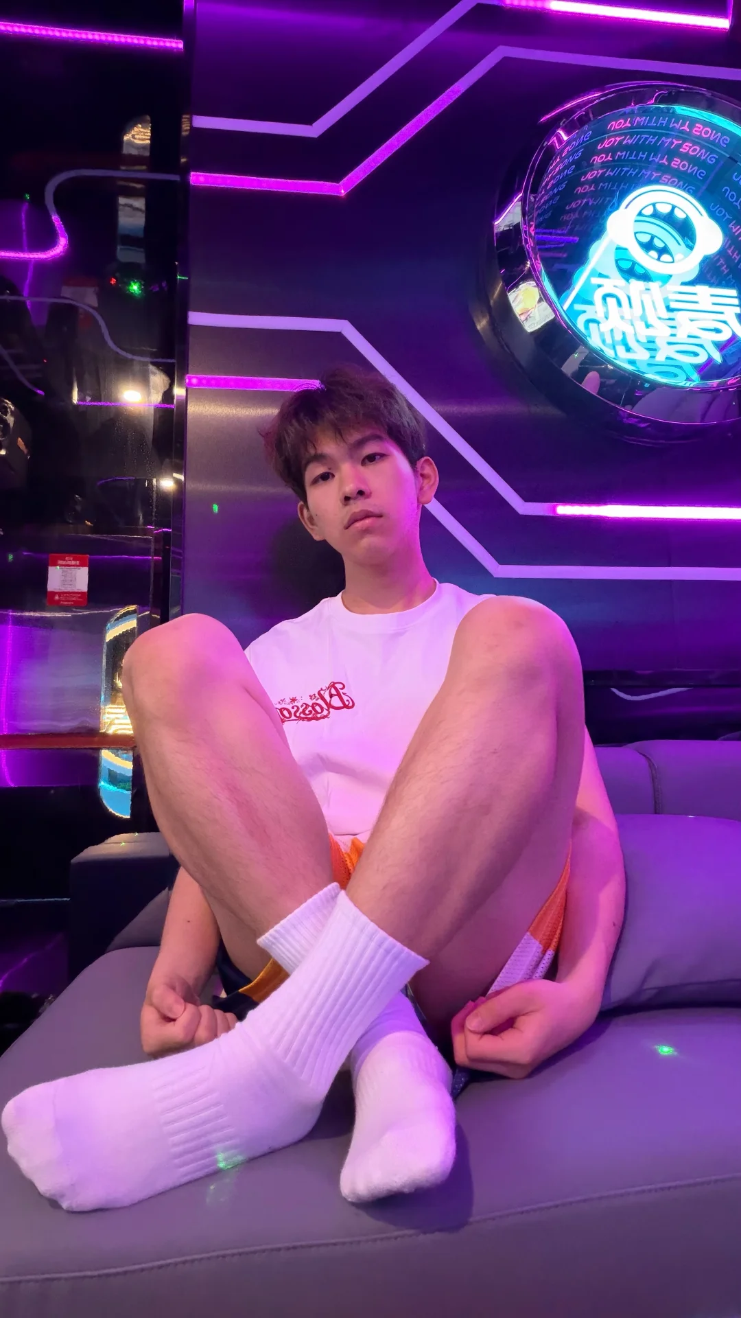 1️⃣个人唱歌