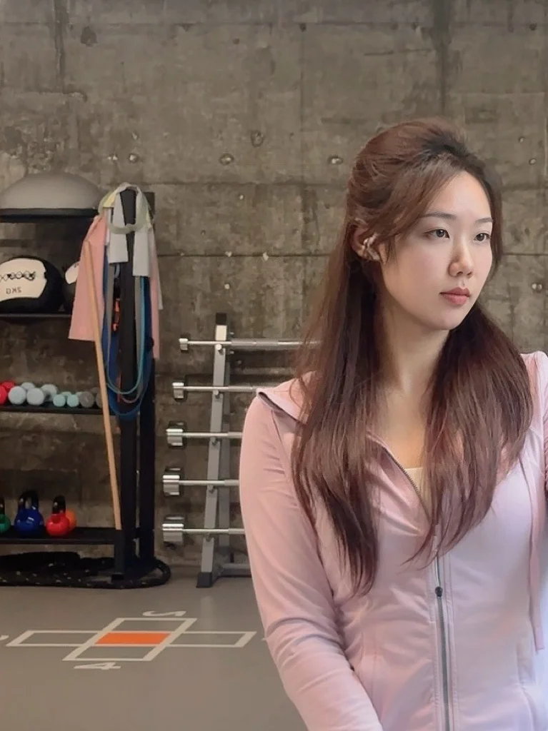 watch, don't judge 🌙