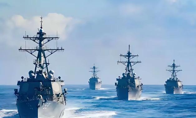 一开始把封锁霍尔木茨海峡当杀手锏的是伊朗，现在，美国在外面又封了一圈，逼着伊朗寻