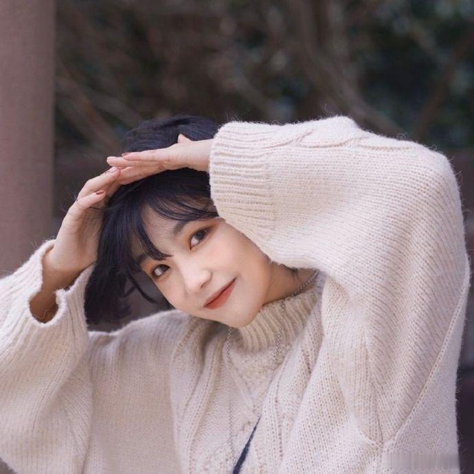 你知道吗？很多女生宁愿错过也不会主动。生活手记