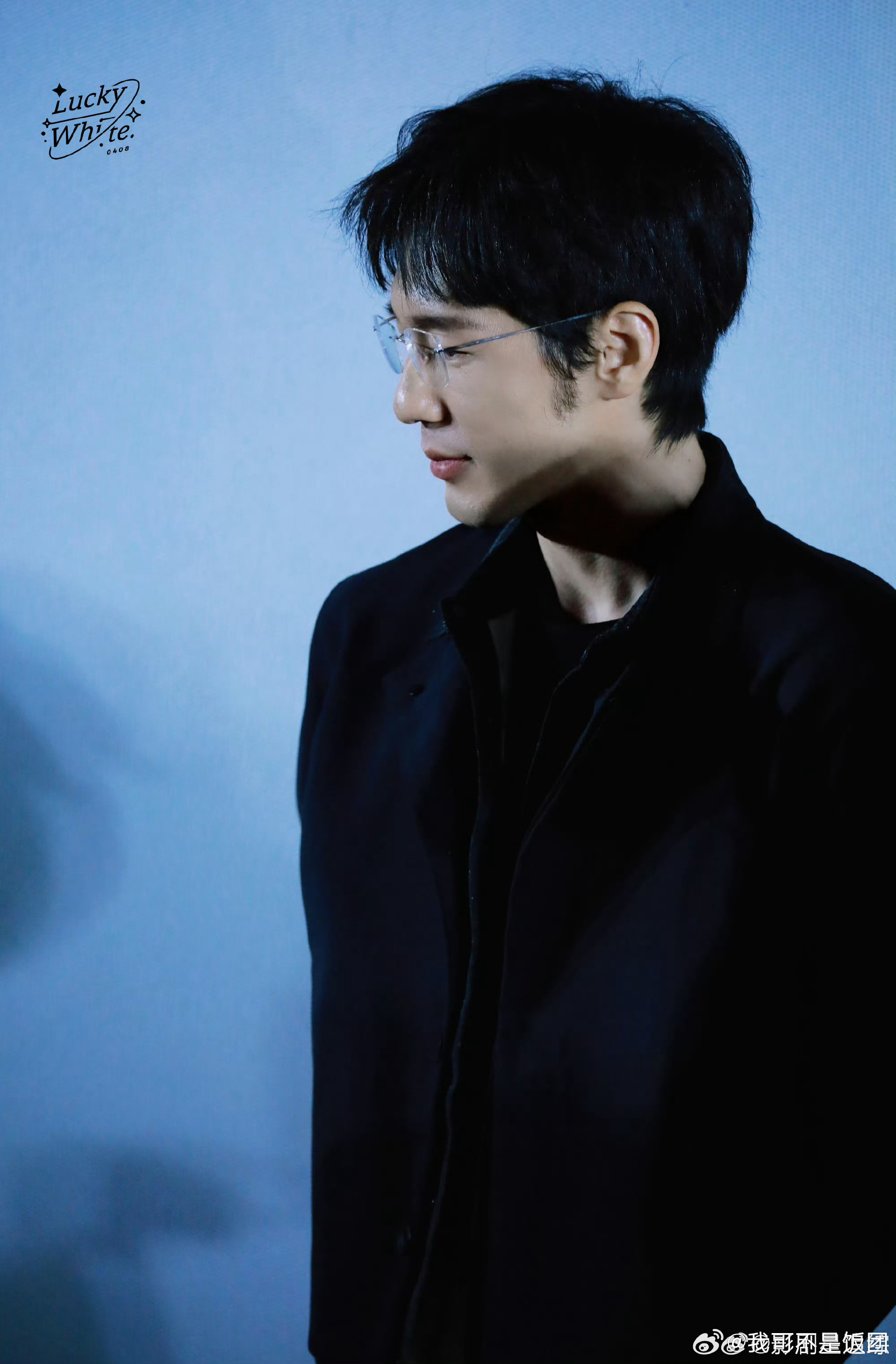 白宇熟男味溢出屏幕了谁来给白宇递个熟男剧本谁懂啊！白宇这身成熟范儿也太鲨人了，气