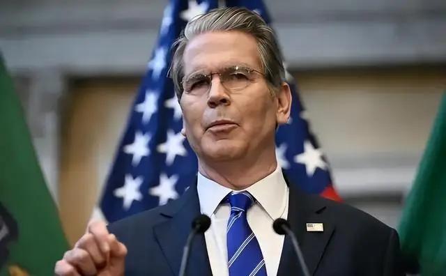 美国财政部长斯科特·贝森特今天针对中东局势的发言：

1、如果油价升至每桶150