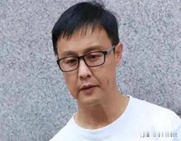 最近，香港的一个娱乐圈大新闻让人瞠目结舌——前TVB演员郑敬基因涉嫌“煽动分裂国