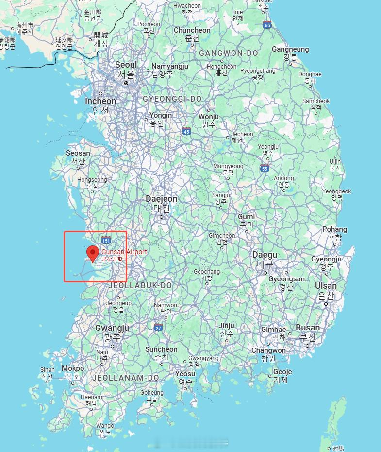 今年夏天，驻韩美军航空部队进行了近些年少见的“靠前部署”，将31架F-16战斗机