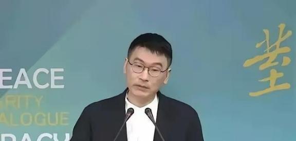 台湾“陆委会发言人梁文杰曾经讥笑：“大陆说统一后要帮台湾建环台高铁和高速公路，其