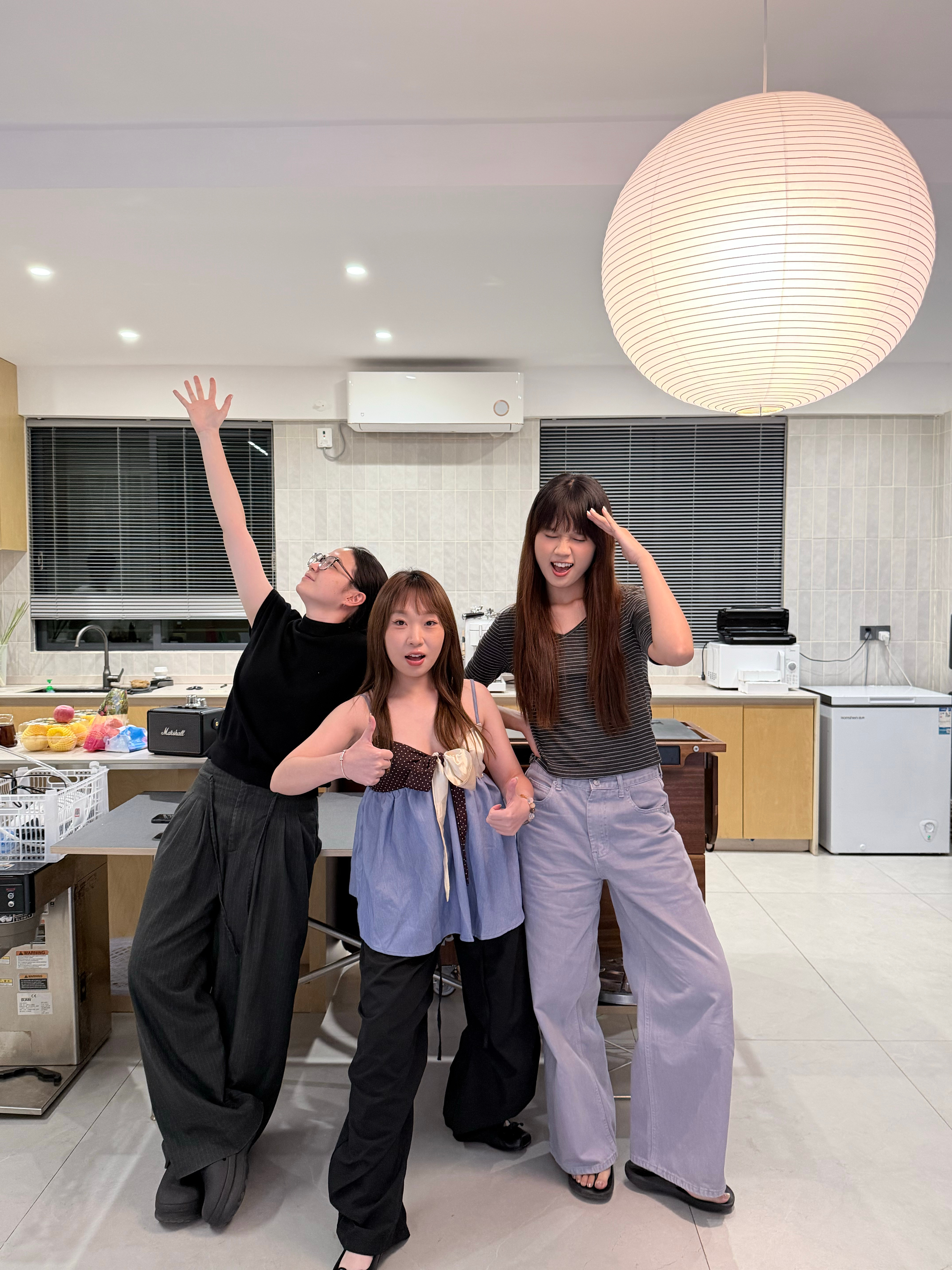 去cc工作室搞乱档 早上吃了一个酸奶碗 准备出门 今天去顺德！ 