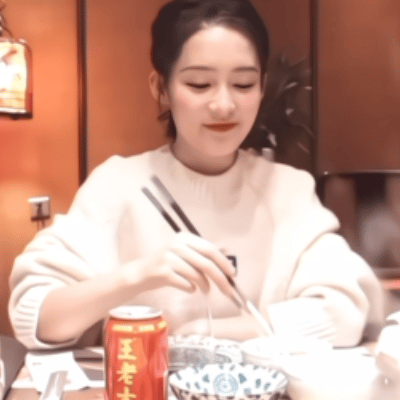 指定能行！！高考加油！！小沁给你竖个大拇哥！高考