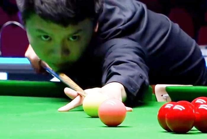 周跃龙4-1爆冷击败凯伦，挺进威尔士公开赛16强！
 
 
北京时间2月26日早