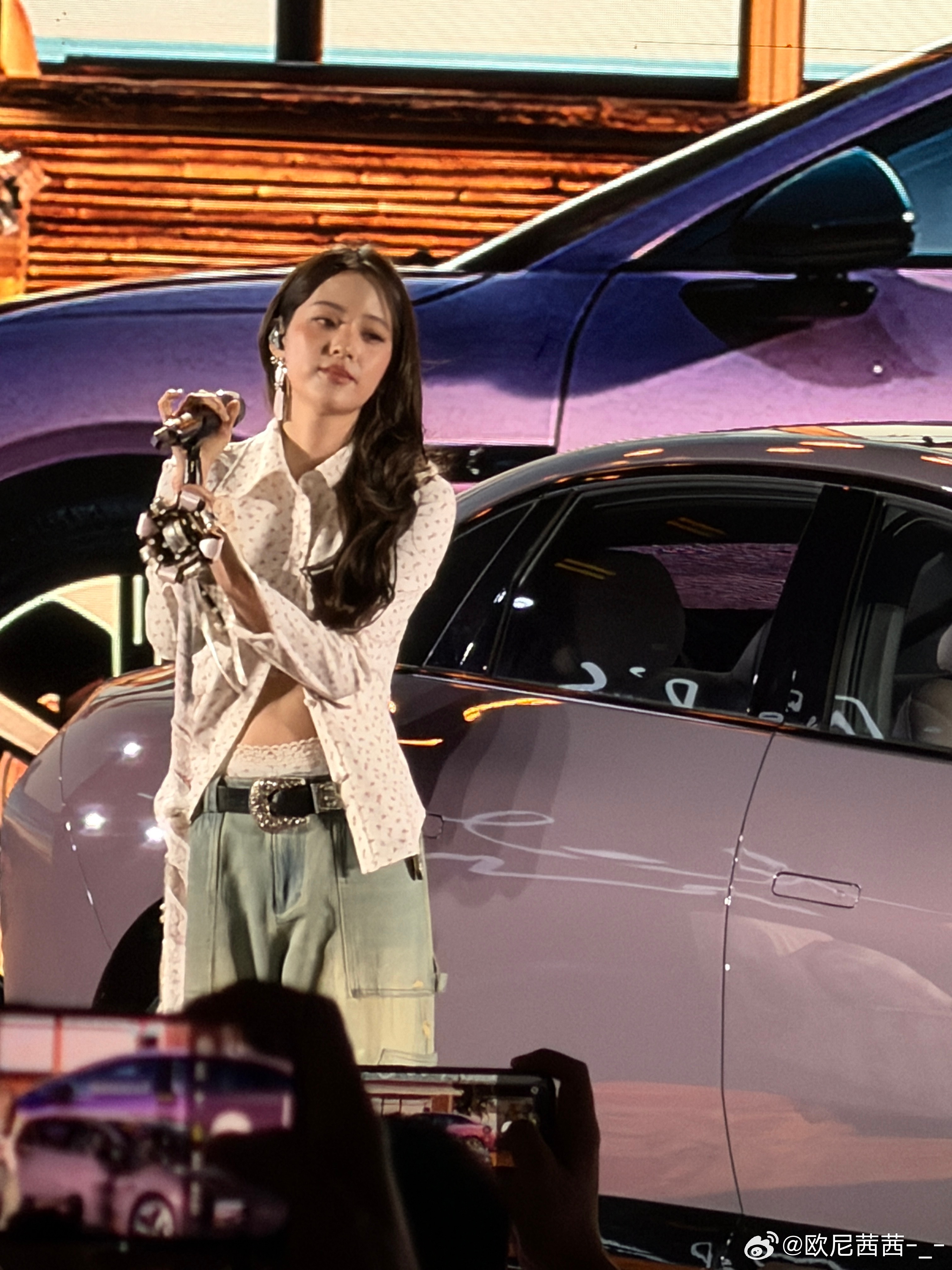 欧阳娜娜很漂亮小鹏MONA也漂亮2026款小鹏mona大大大大大升级