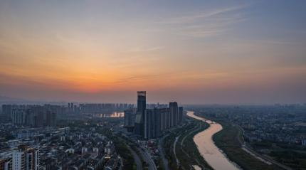 阜阳师范大学2026报考攻略：多少分能上？王牌专业有哪些？毕业能拿多少钱？
高考