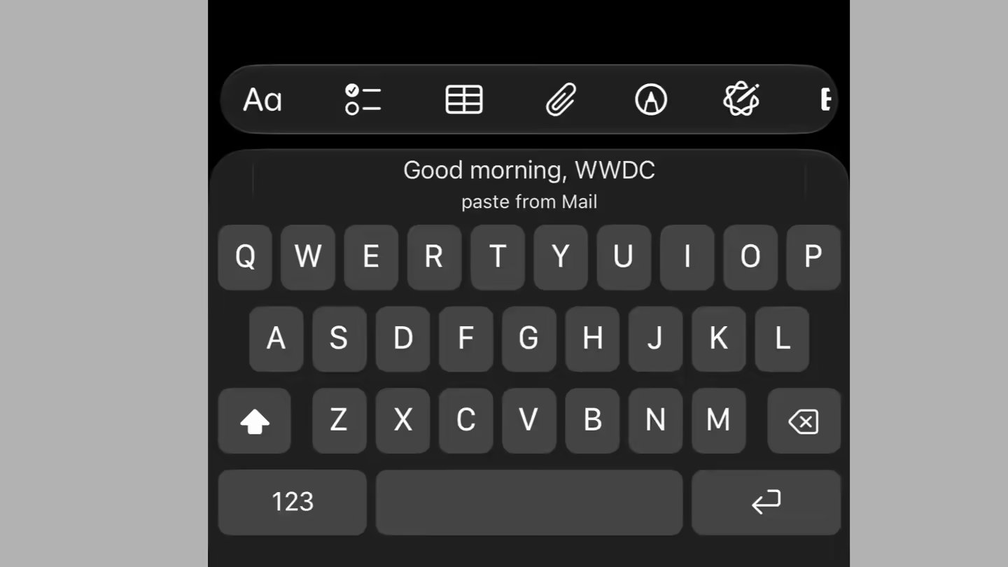 【报告称iOS27简化粘贴操作】iOS27引入粘贴快捷按钮 7月24日，科技媒体
