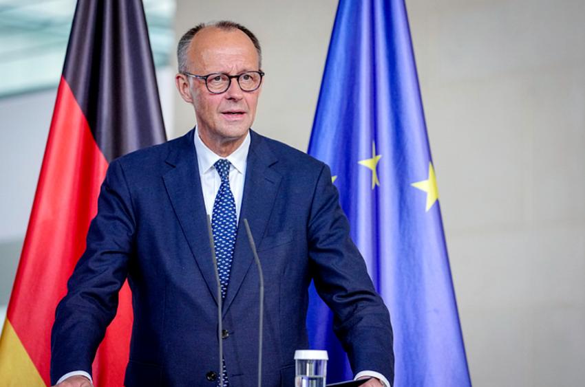 [浮云]中美贸易协议刚敲定，德国就火速变脸，宣称无前提访华

德国外长贝尔伯克前