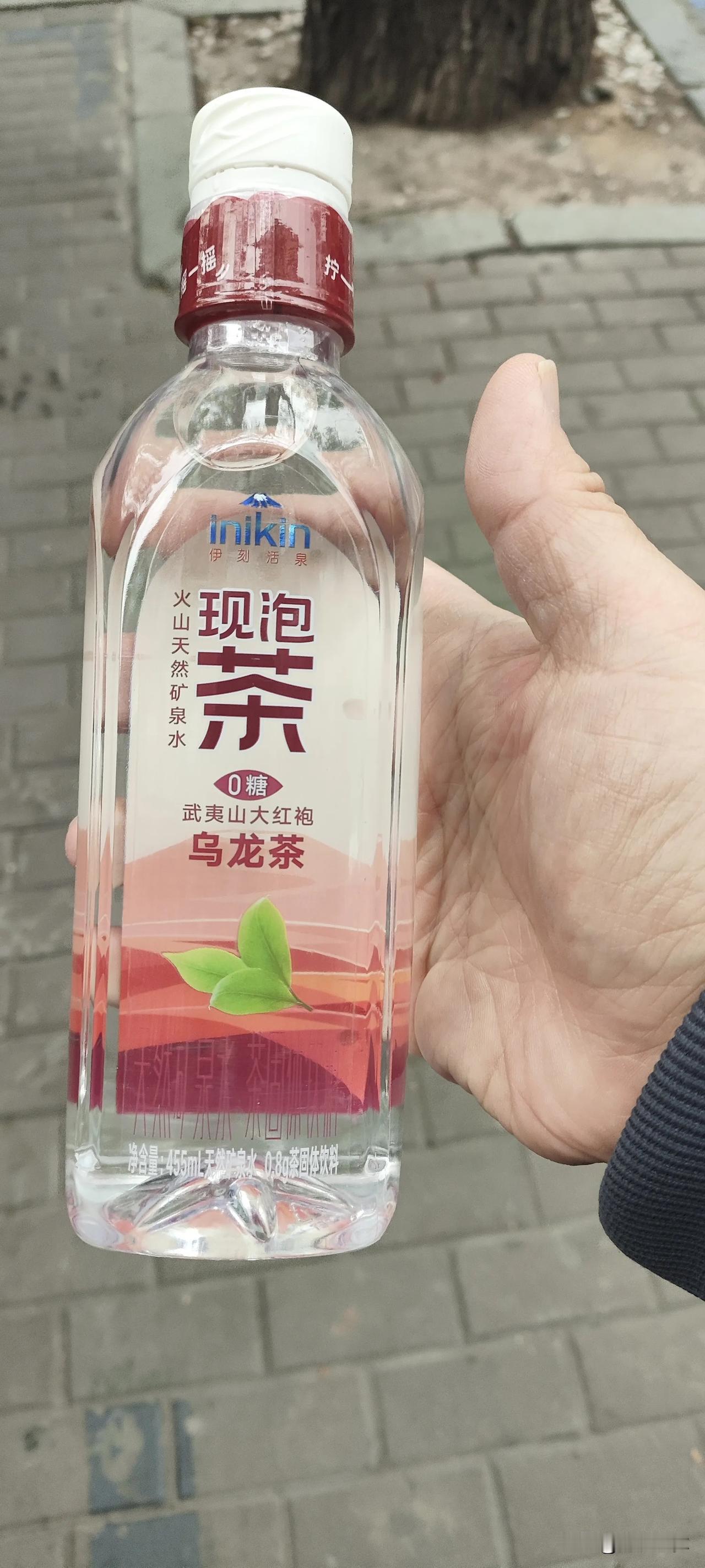 双十一之外的惊喜发现：创意茶饮，矿泉水瞬间变身！



在这个充满购物热潮的双十