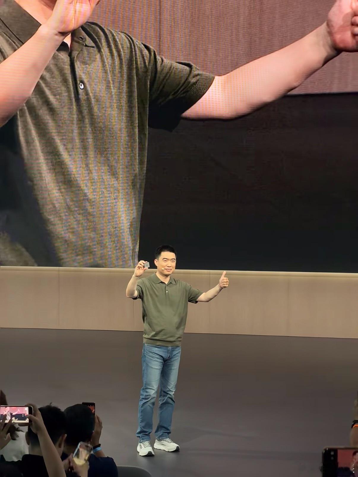 确实现在新车发布快赶上快时尚上新了，一个月好几场，参数轰炸一通，但真正让人记住的