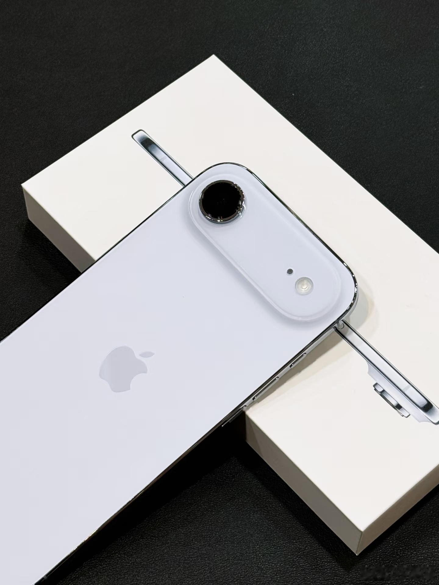 曝iPhoneAir暂停生产不是永久停产，是先卖一卖库存，攒订单再生产，这tag