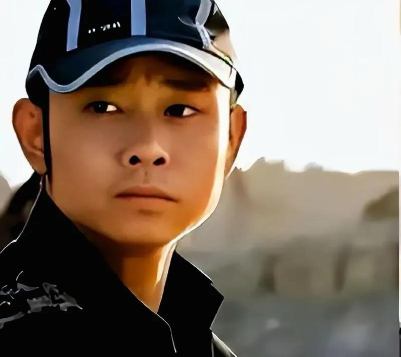 经典：10
#沙枣花儿香# 

2004年8月21日刀郎的《沙枣花儿香》发布后，