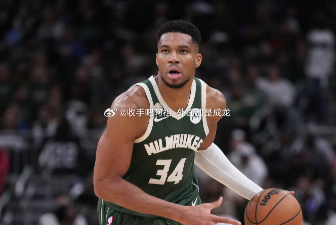 近日，雄鹿队主教练里弗斯在接受采访时谈及了字母哥去年为国参加欧洲杯是否导致了过度