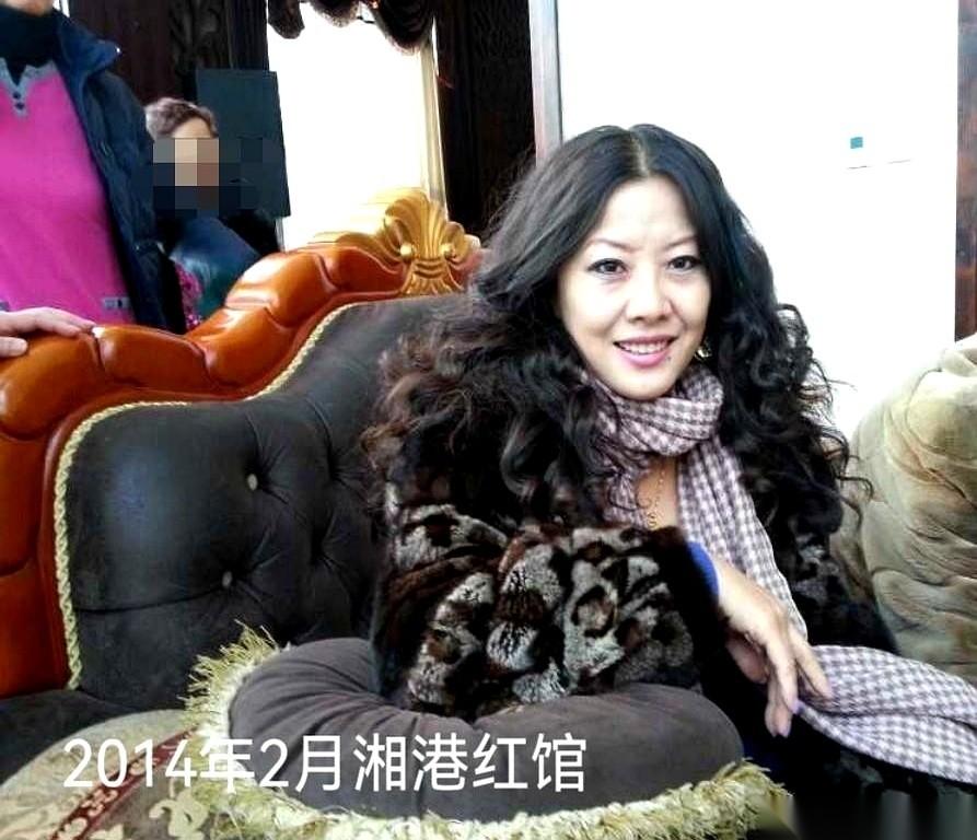 现在的哈尔滨鸿翔路，冷清得像个没落的贵族。
可十几年前，你要是敢轻飘飘甩出一句“