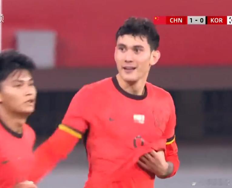 2-0，U22国足击败韩国，这是信心的提升，这还是王钰栋没法出场的情况下，拜合拉