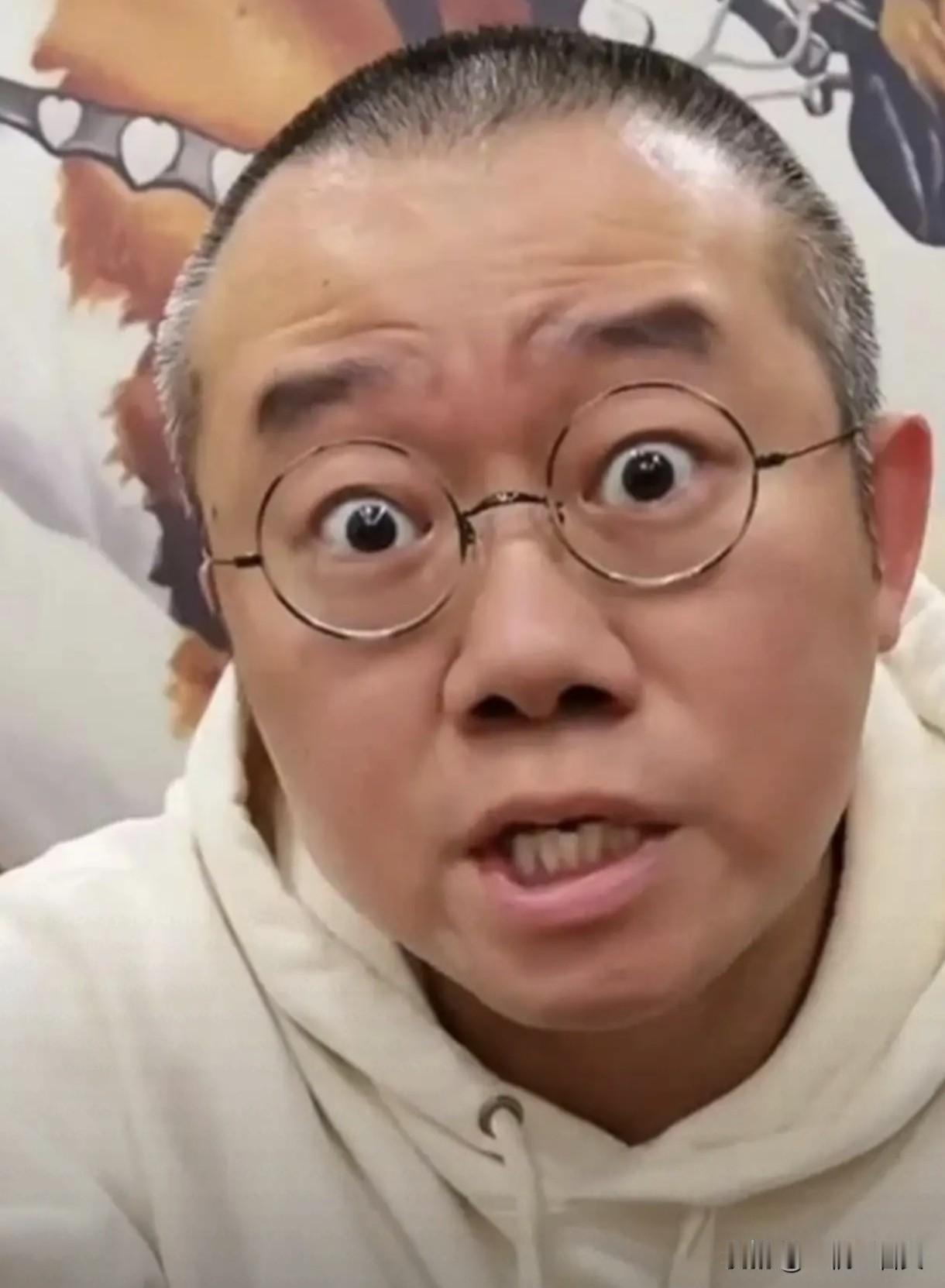 都是熟人算计身边人，
不熟悉的人帮了算计的人。
   [微风][微风][微风][