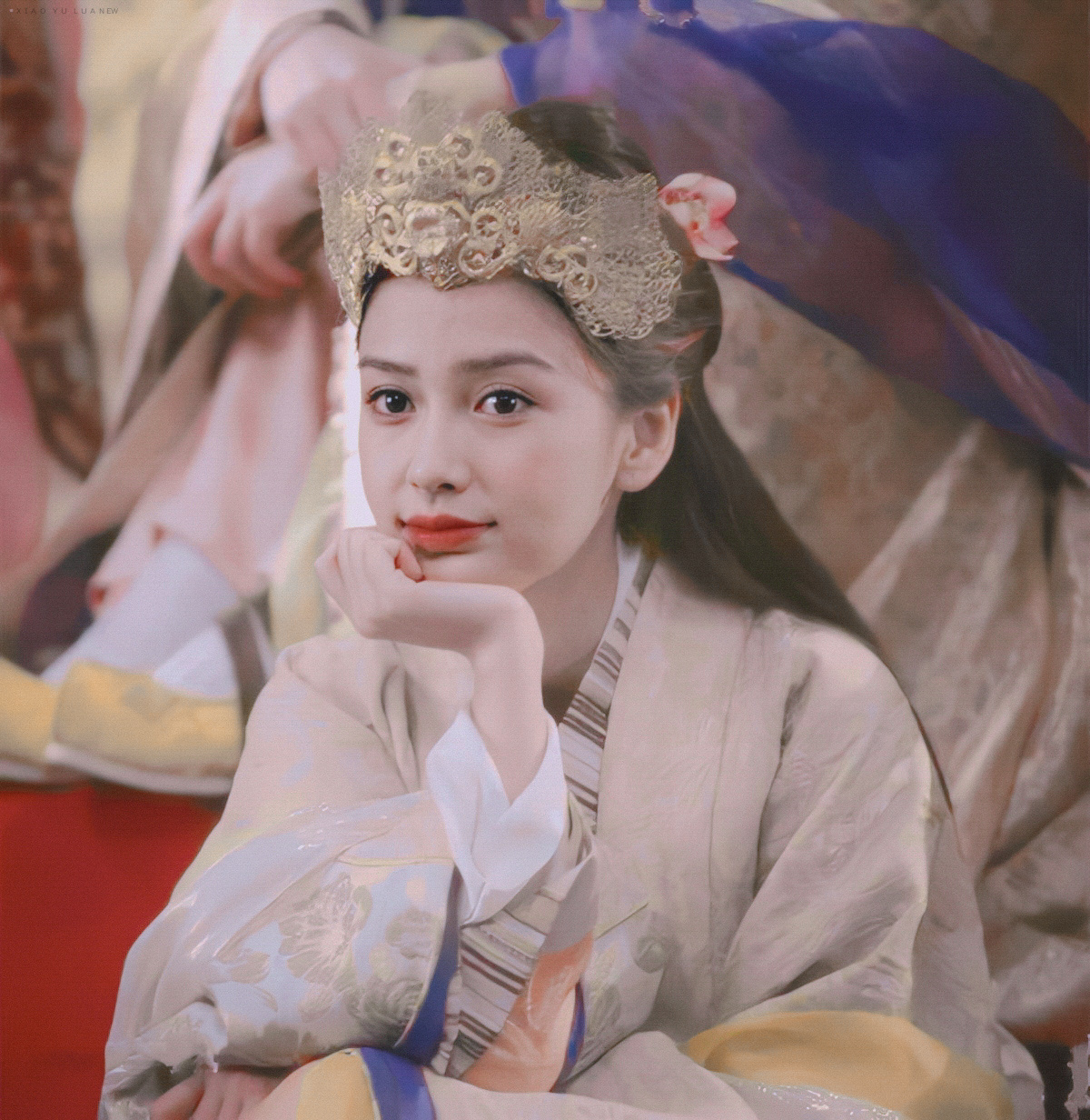 #angelababy# [月亮]#杨颖# 【0228晚安电台】“如果对未来还感