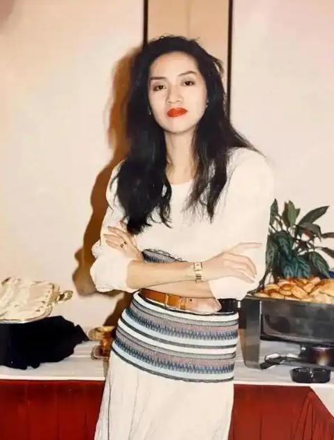 为什么顶级富豪都爱设家族信托？看梅艳芳遗产风波才明白：钱留给亲人，不一定等于真正