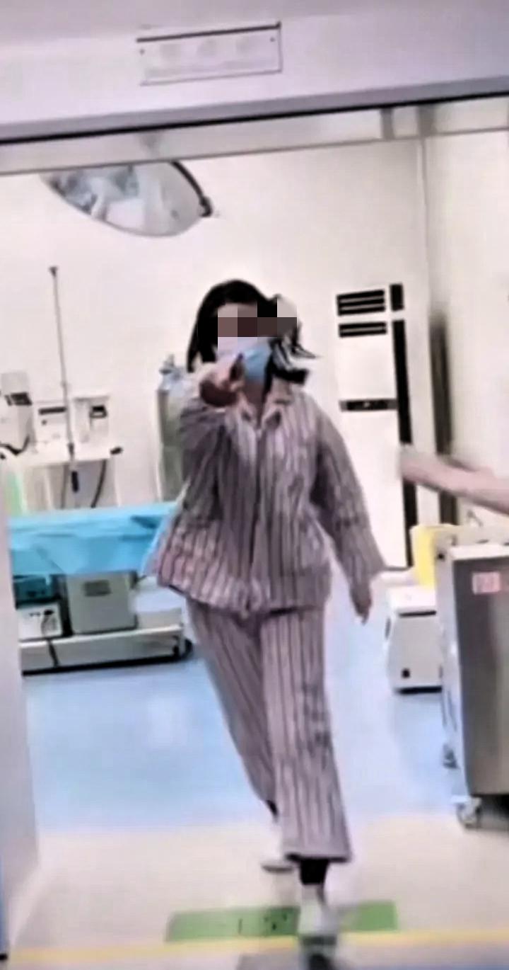 惊呆了！全网最霸气的产妇，刚生孩子后，下产床出来把丈夫打住院，事情起因妻子分娩前