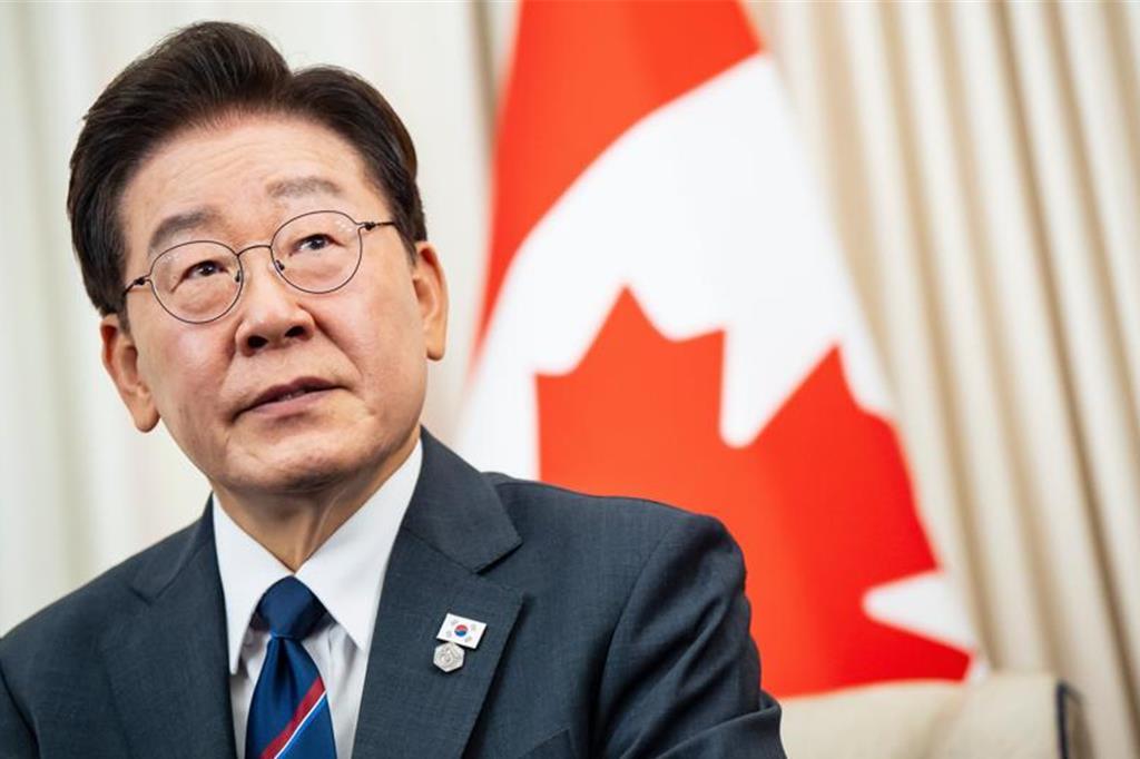 G7峰会9份文件，李在明签了8份，偏偏就那一份《关键矿产供应链稳定化》宣言，他没