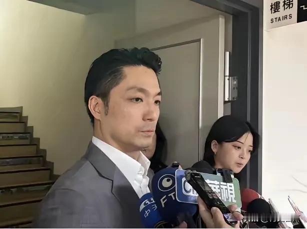 在蒋万安的号召下，在7月25日将在凯道街头有一场大型游行抗议活动。活动直指民进党