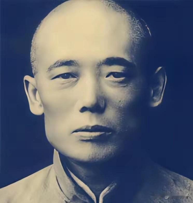 1896 年，小太监寇连材，因一时失误，得罪了慈禧，慈禧怒不可遏，直接判他极刑。