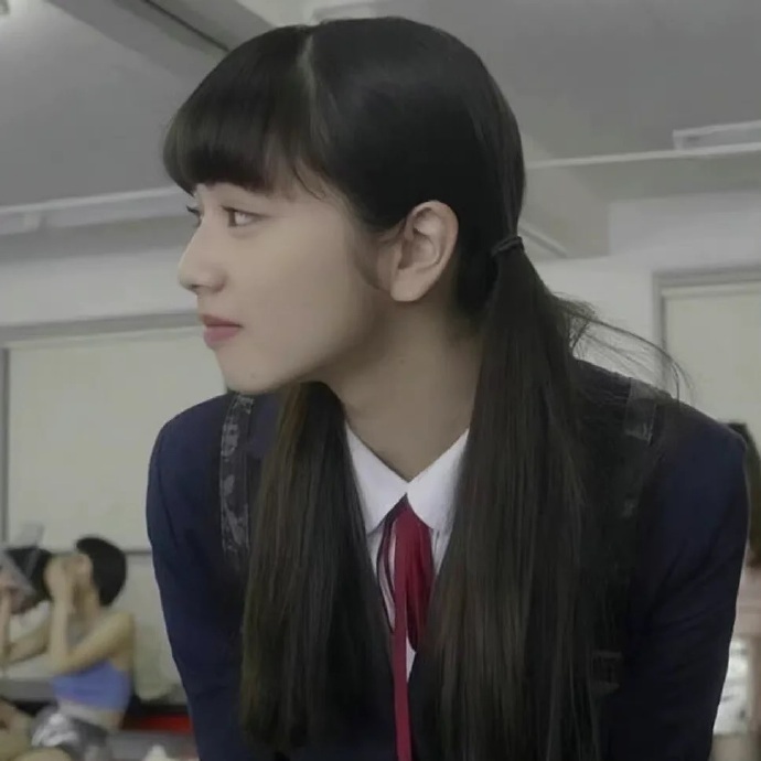小松菜奈 ​​​