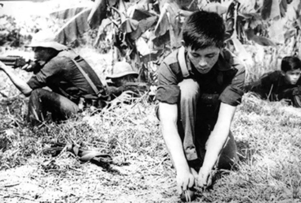 1970年，越南美萩省安全委员会武装侦察部队为防止敌军侵占、保护省委基地埋设地雷
