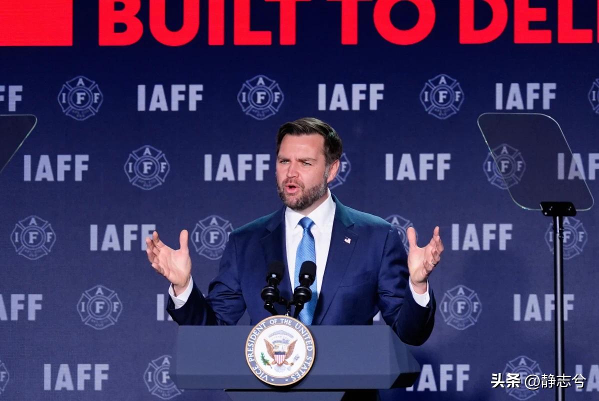 【特朗普说，万斯对打击伊朗的热情“可能不如他本人那么高”】

特朗普表示，他和副