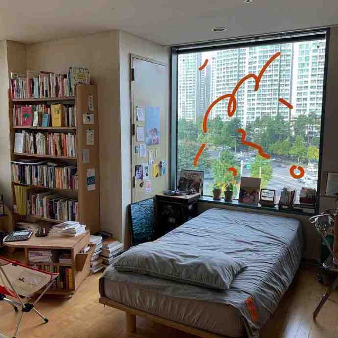 一些值得坚持的好习惯：1.每天坚持读书1小时；2.坚持提升专业，成为单位专业权威