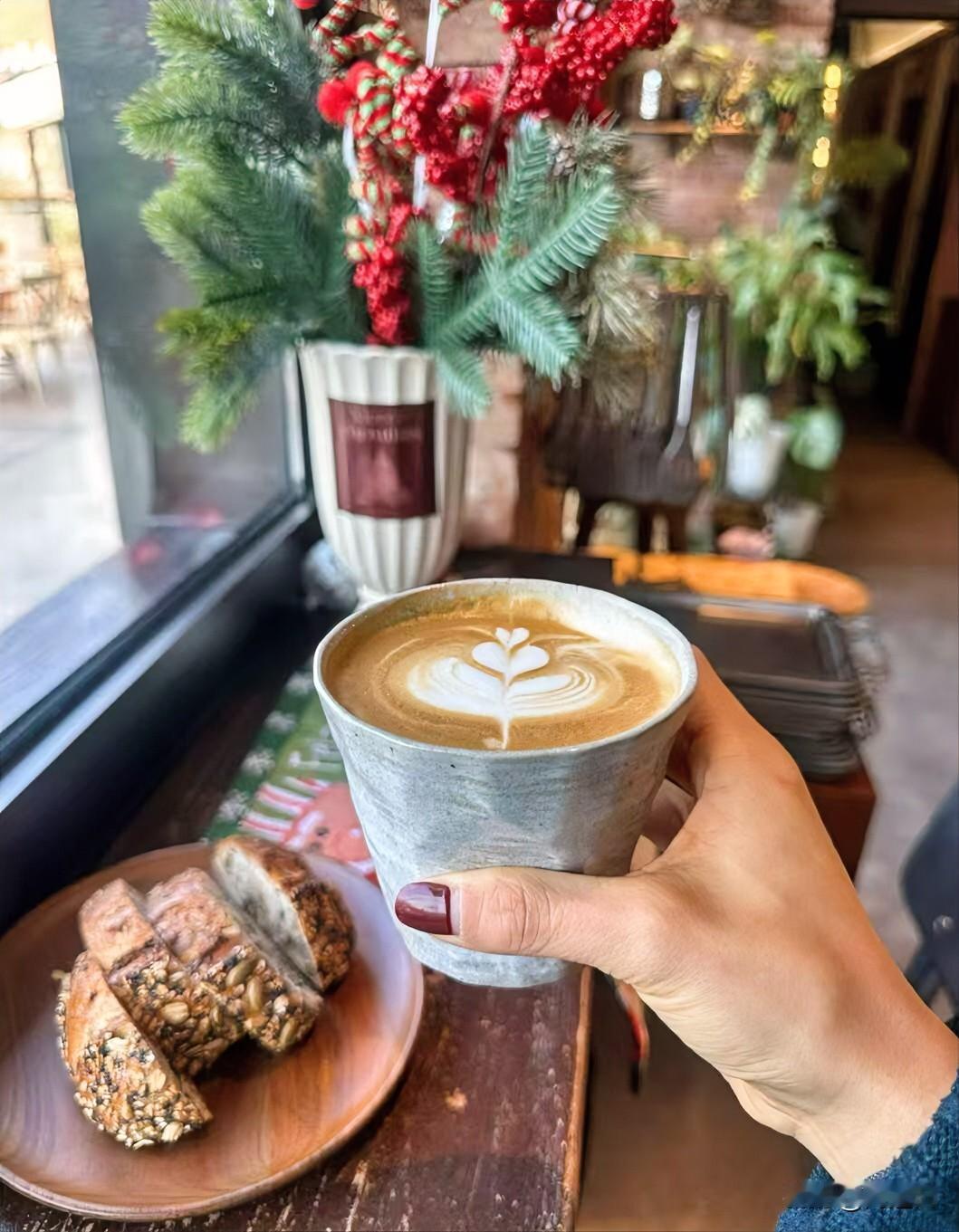 焦虑个啥嘛！人老了不可怕，只要不生病，可以说是一生中花钱最少的年龄段！

楼上有