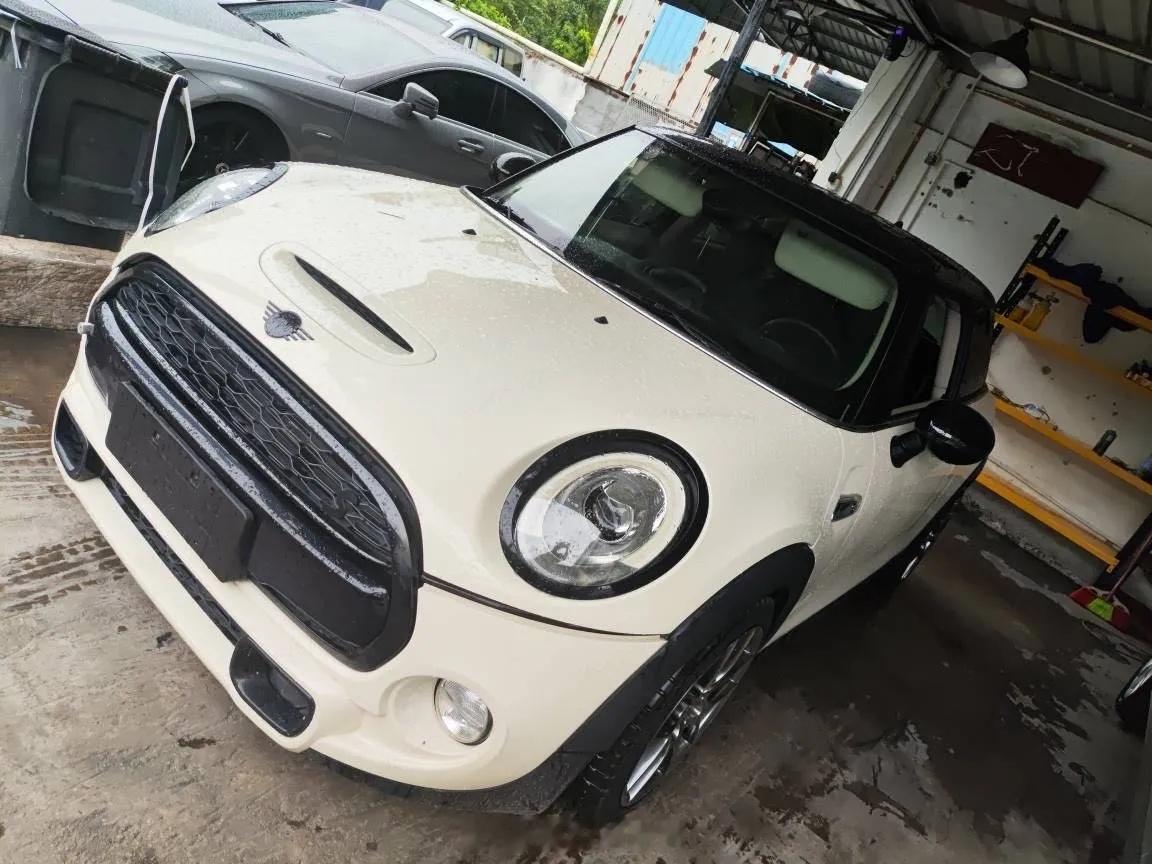 ​2.0T的手动MINI，卖一台少一台的稀罕货 ，B48+6MT，仅在15年款出