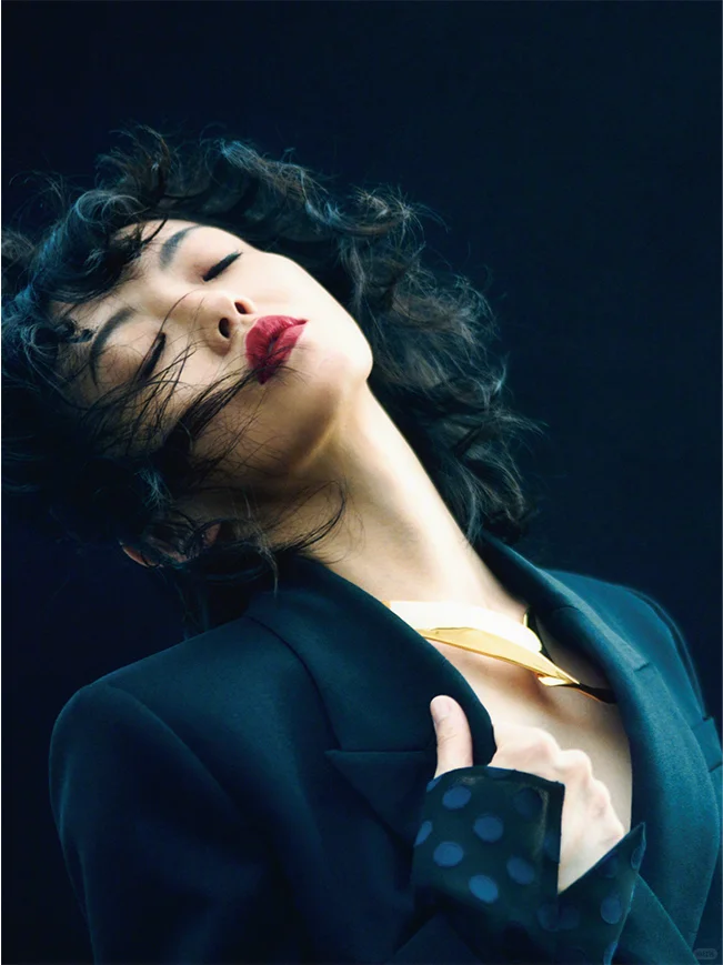 演员福岛莉拉｜Numero Tokyo December 2024