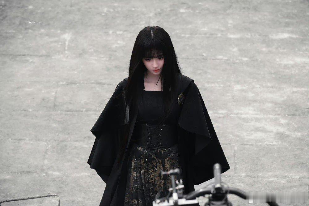 鞠婧祎恶女路透外网出圈鞠婧祎昨天万花世界的恶女路透在外网出圈了，点赞3万➕！鞠婧